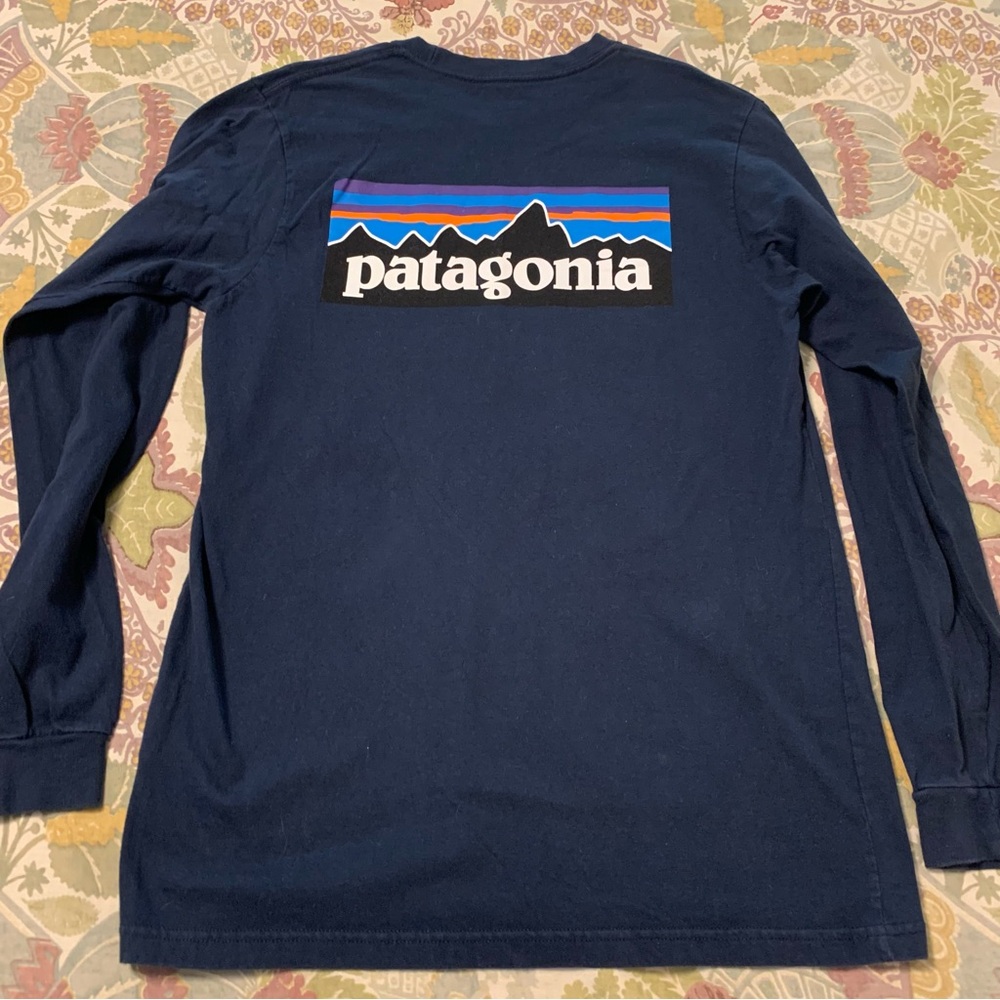Patagonia Long Sleeve Logo Tee – Navy Blue, Size Small